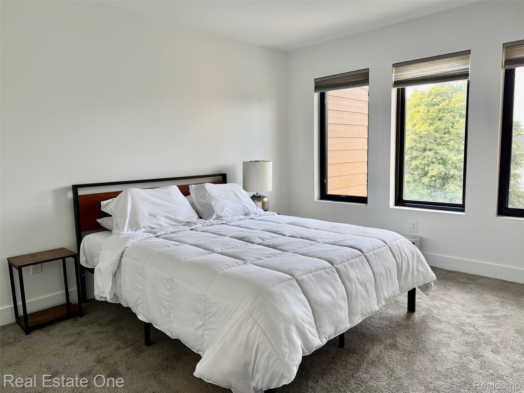 1547 Pallister Street Unit: 11