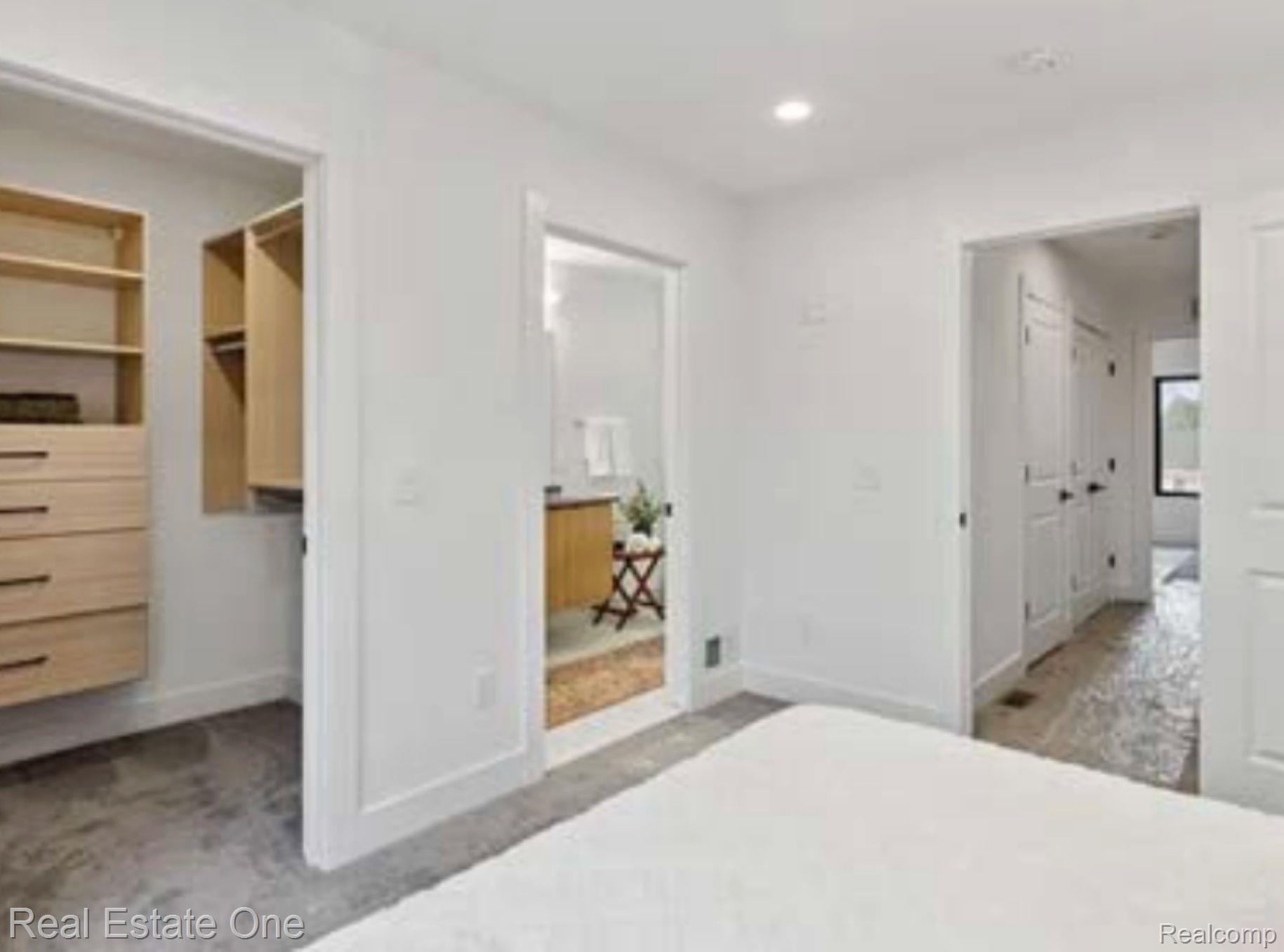 1547 Pallister Street Unit: 11