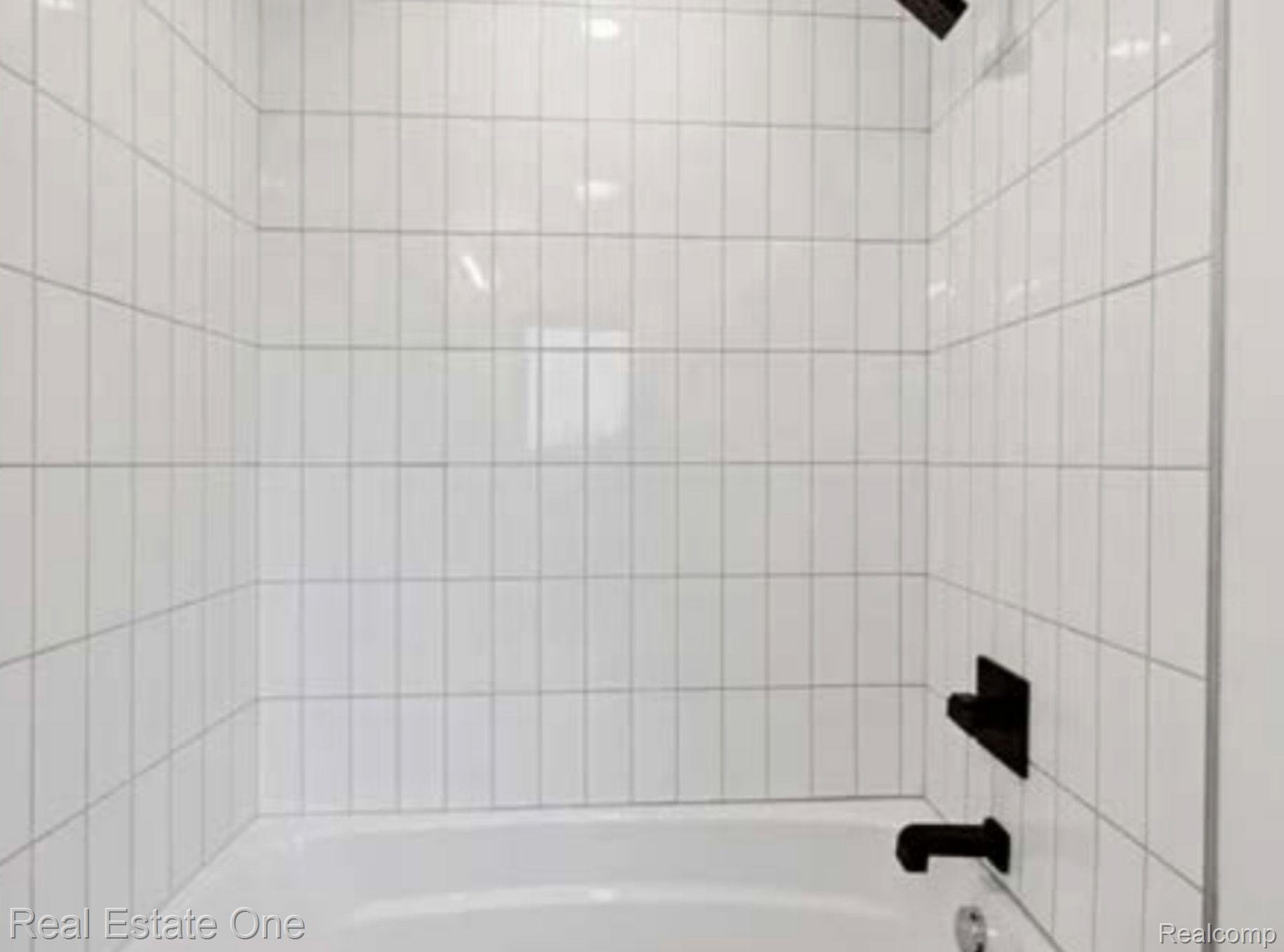 1547 Pallister Street Unit: 11