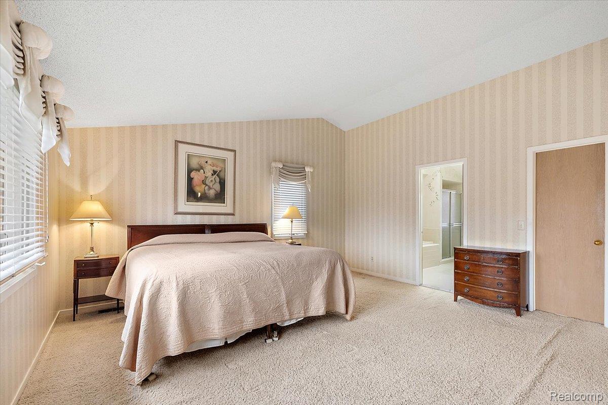 1672 Devonshire Drive