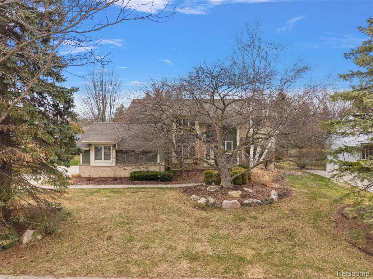 1672 Devonshire Drive
