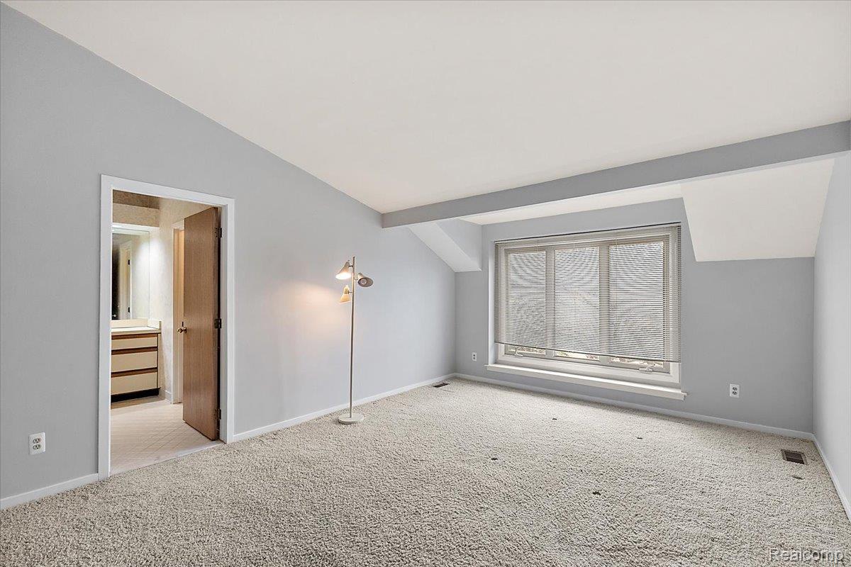 1672 Devonshire Drive
