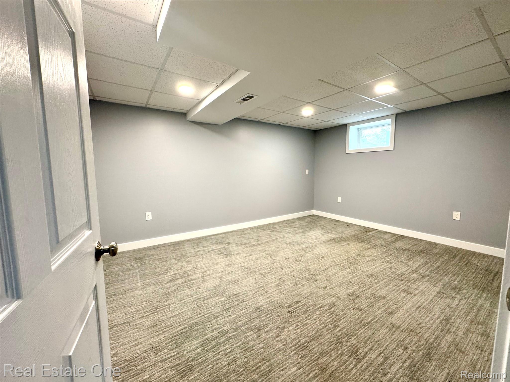2171 Crystal Drive Unit: 28