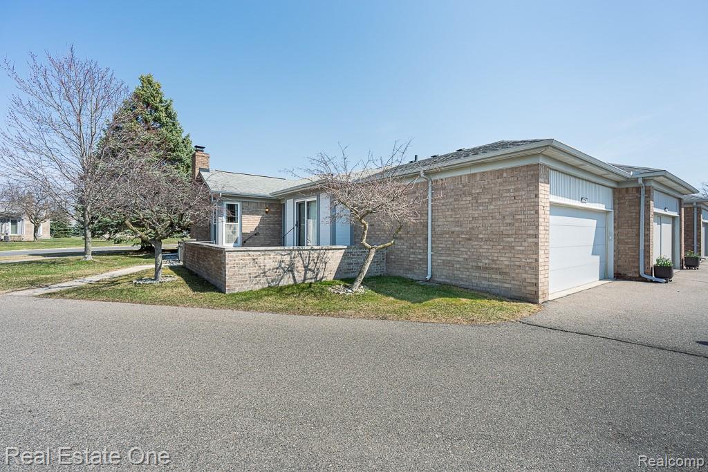 48790 Mill Bank Court