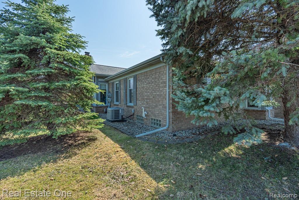 48790 Mill Bank Court