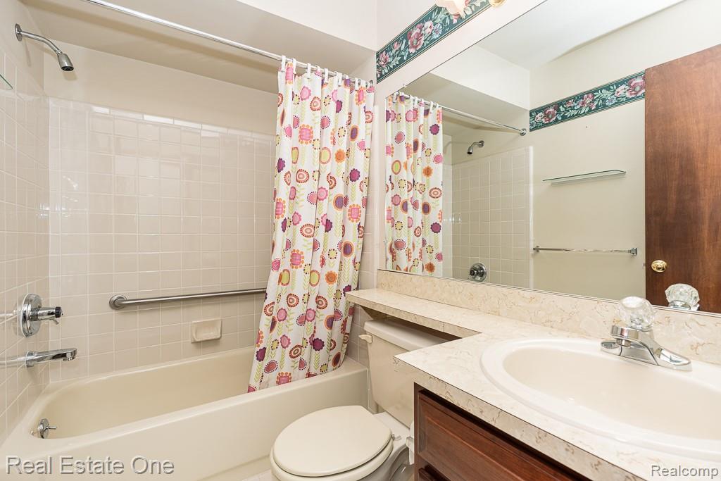 48790 Mill Bank Court