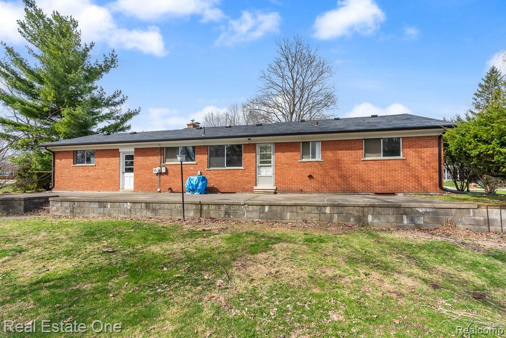 3161 Woodcrest Road