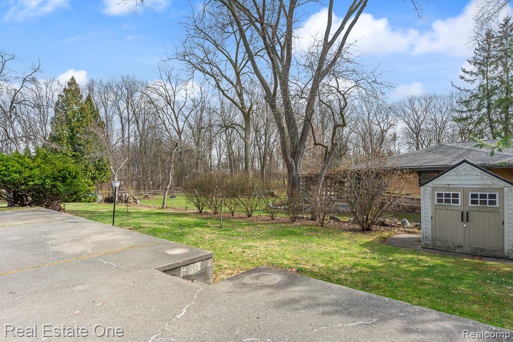 3161 Woodcrest Road