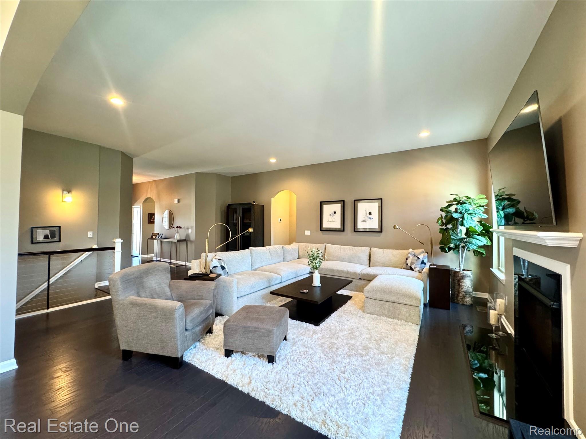 295 Eden Prairie Drive