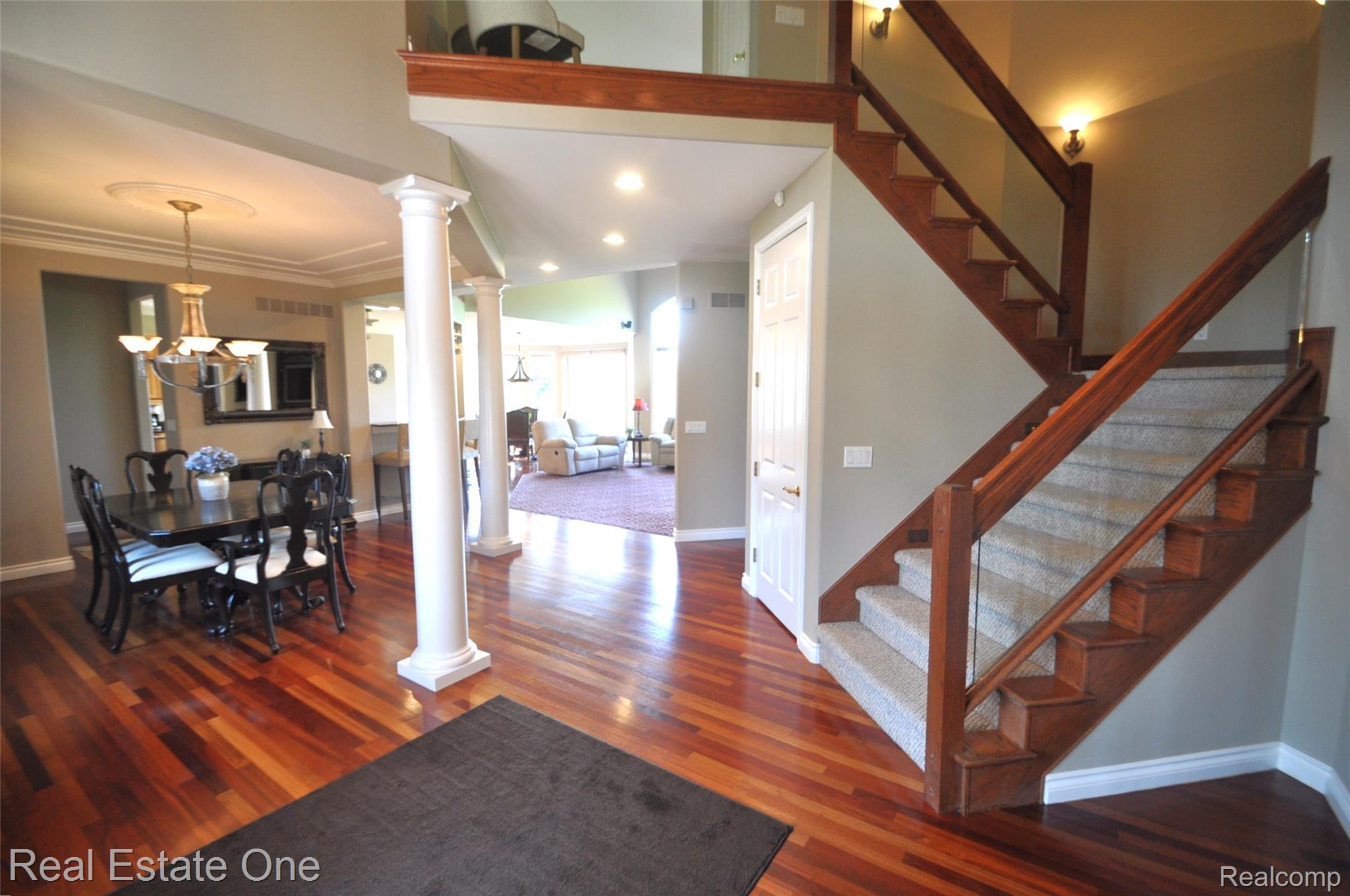 3648 W Tienken Road