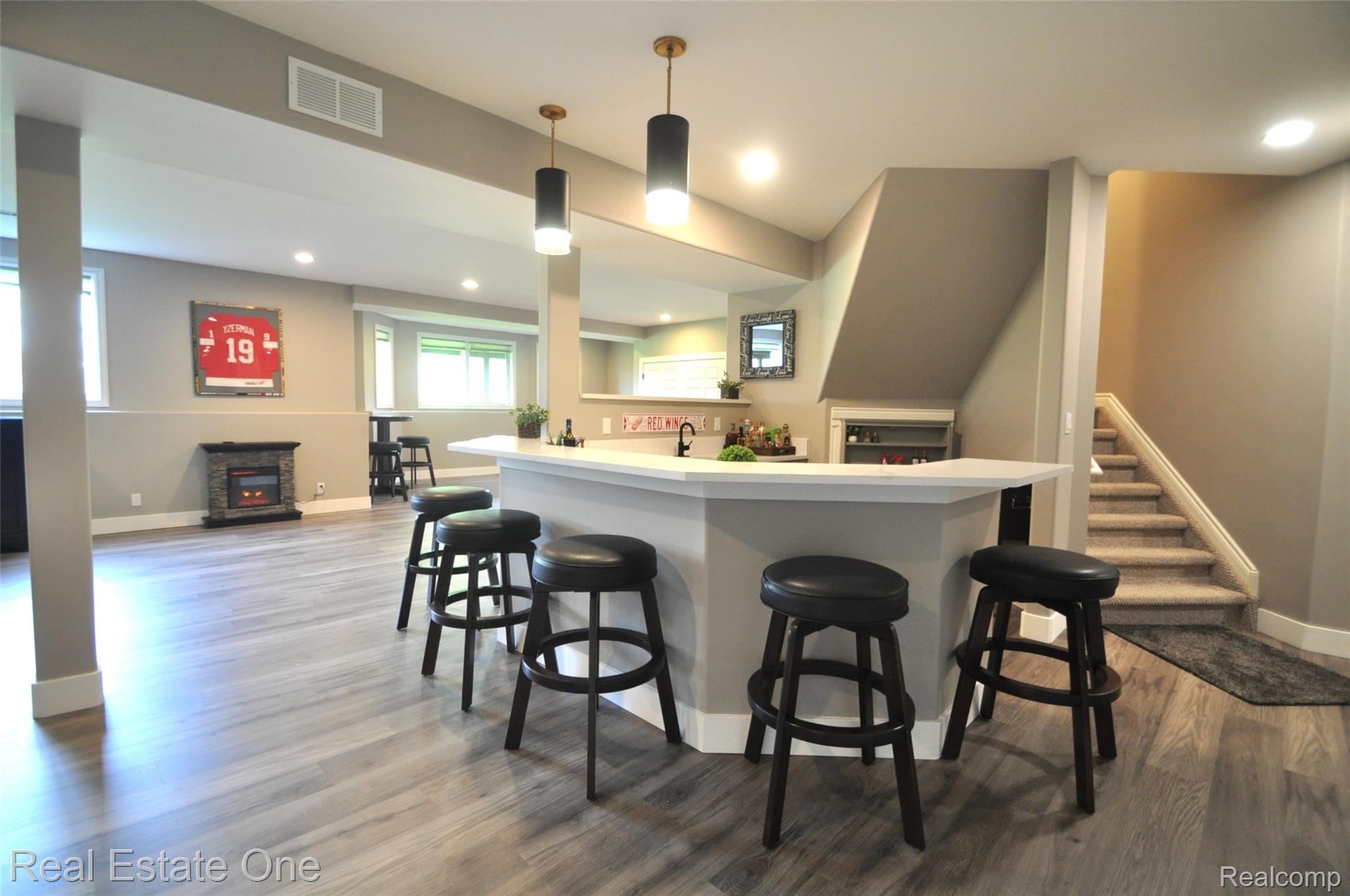 3648 W Tienken Road