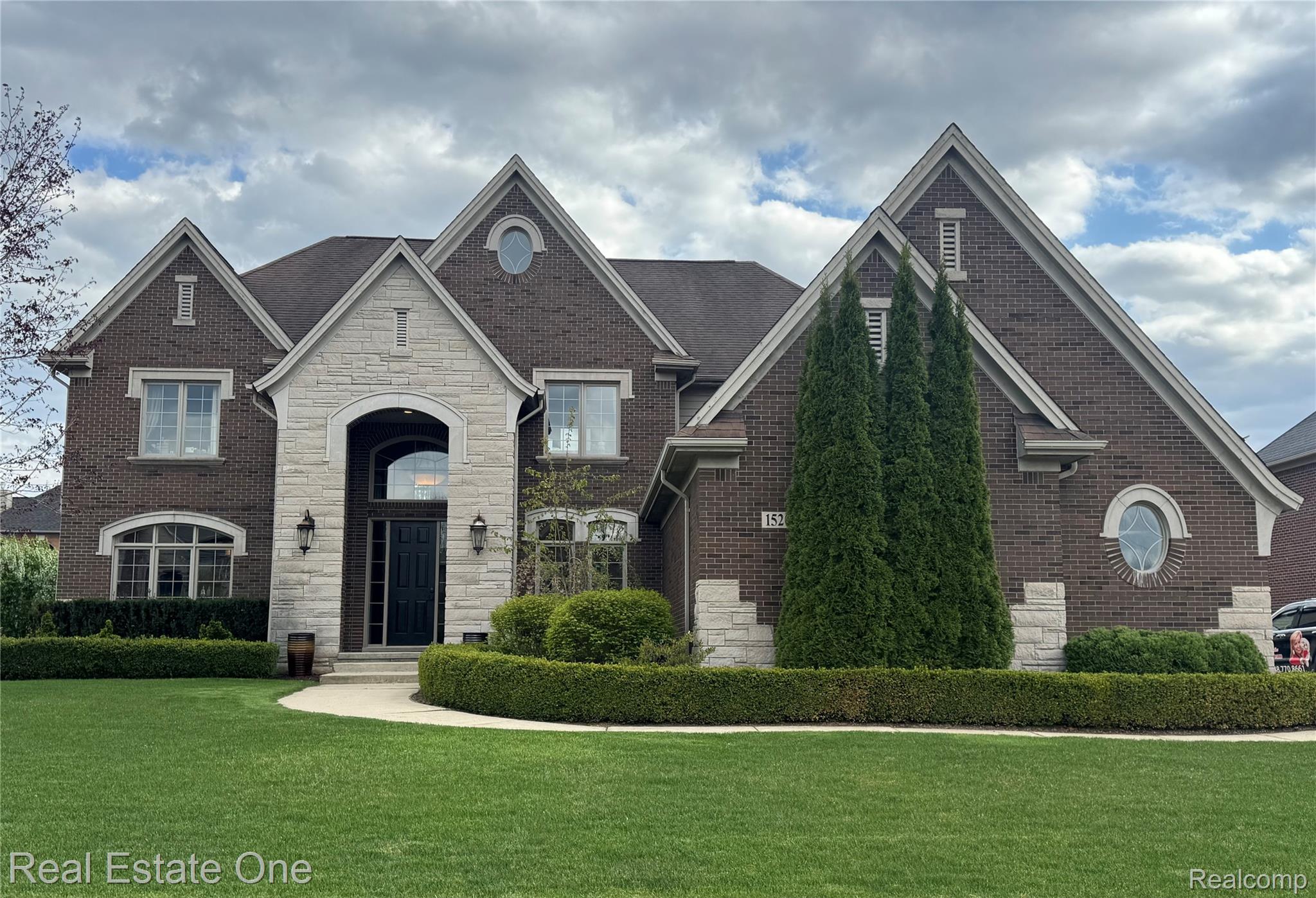1520 Galena
