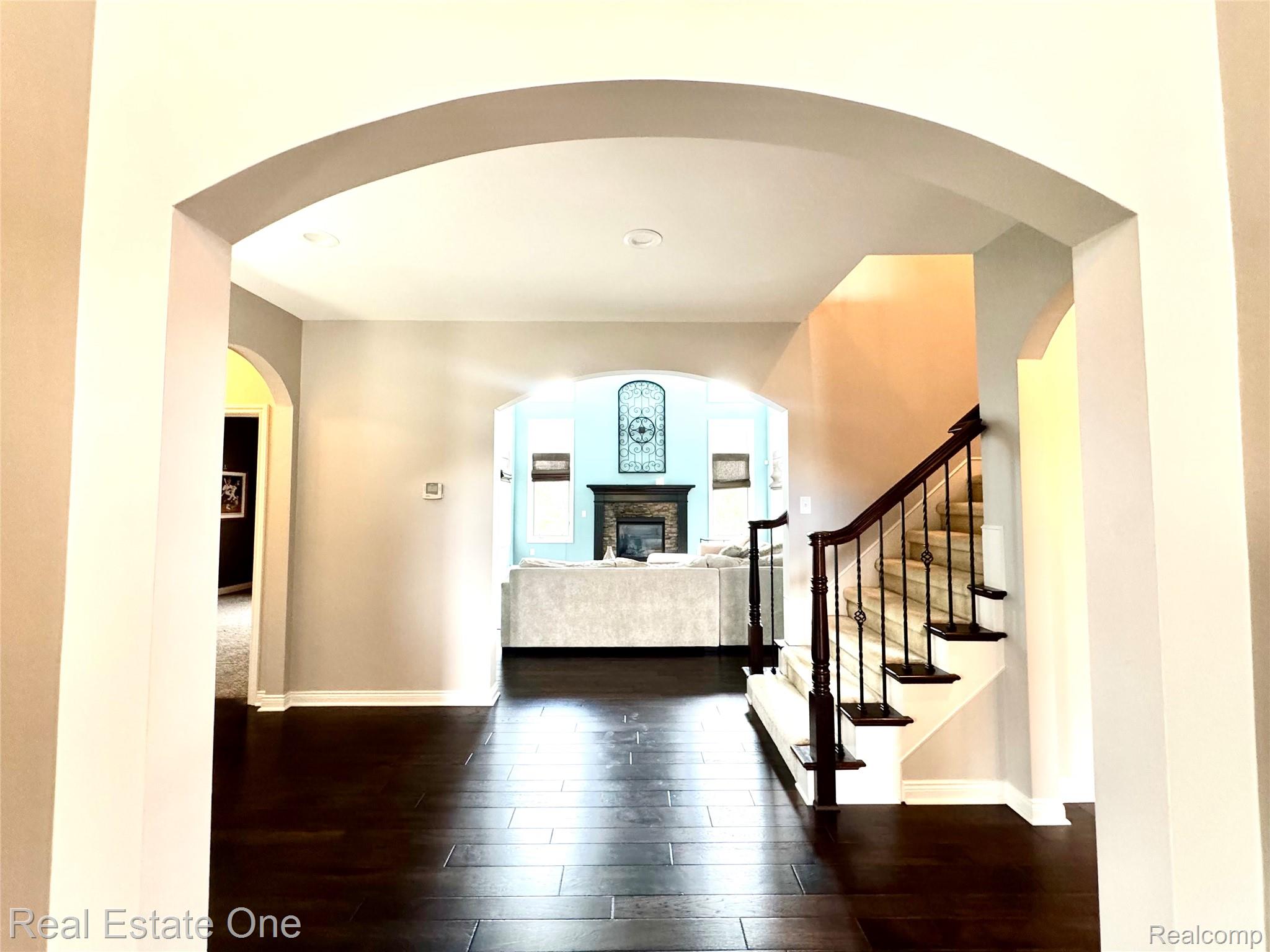 1520 Galena