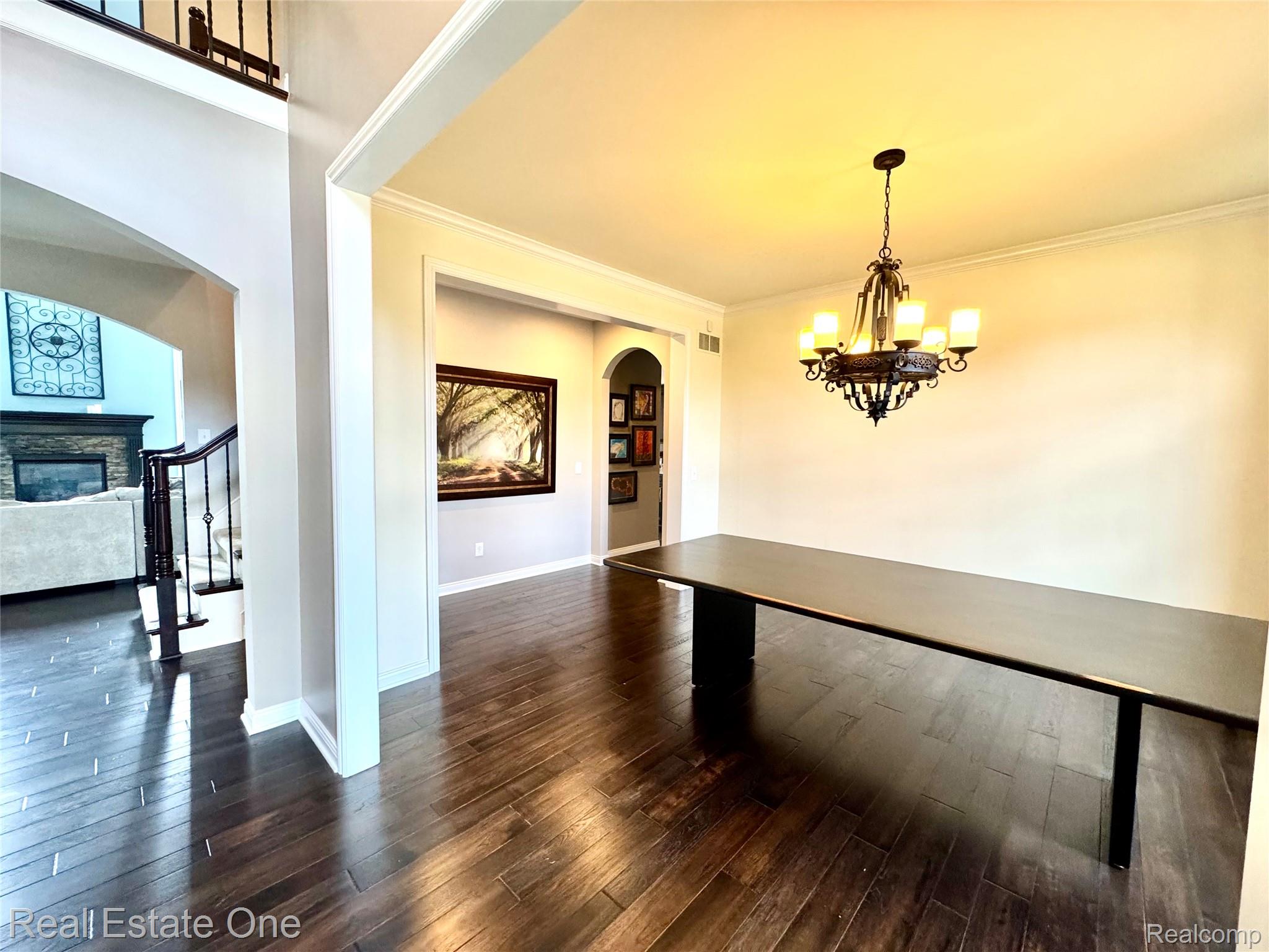 1520 Galena