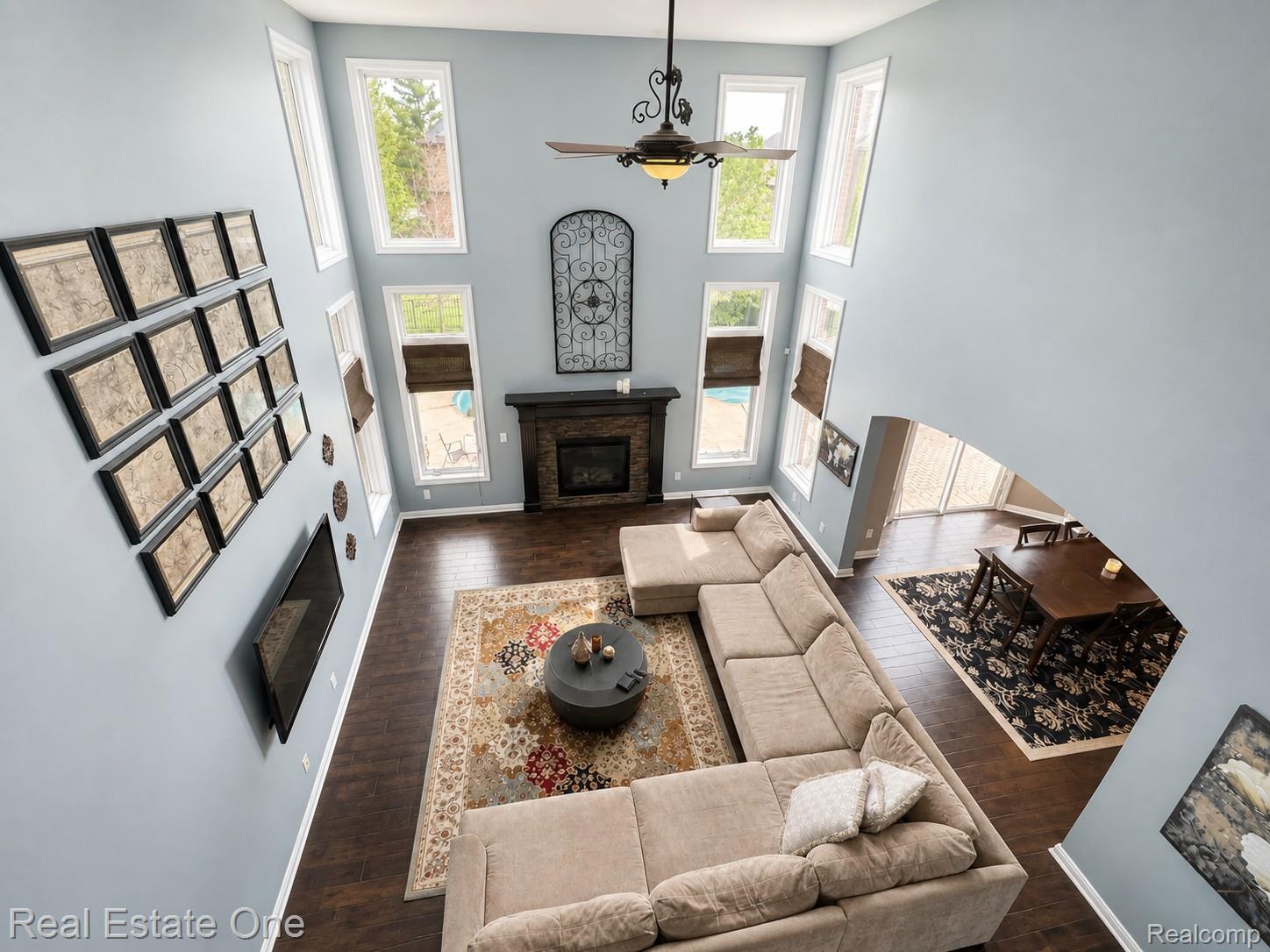 1520 Galena