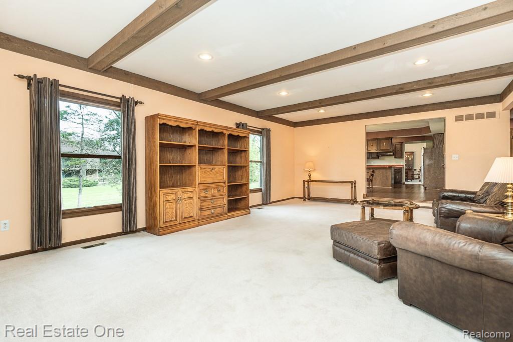 1020 Hidden Lane