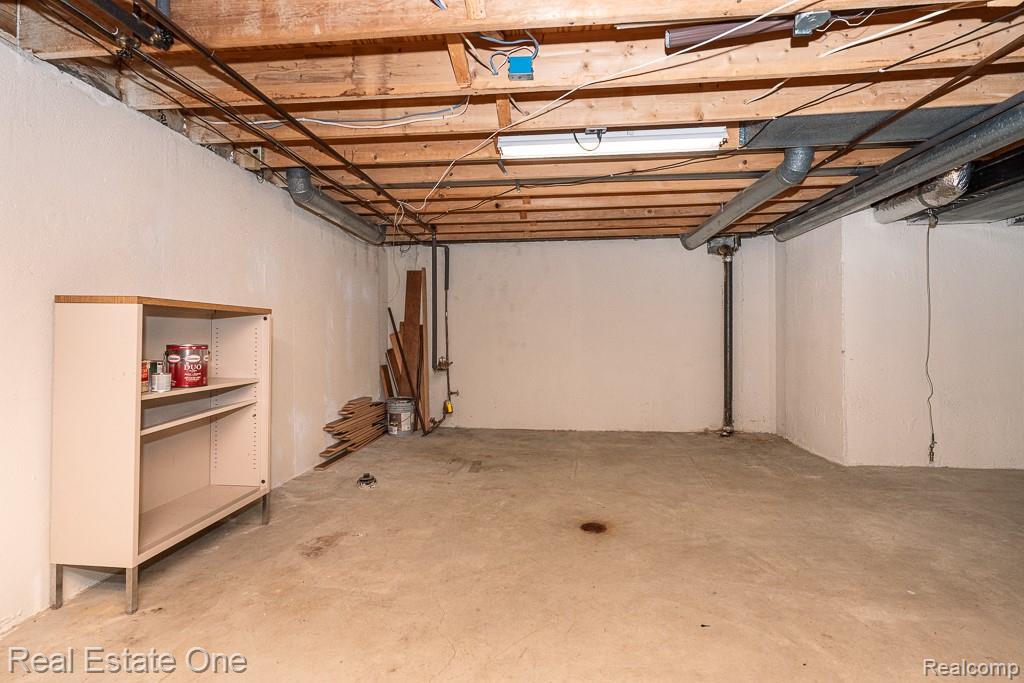 1020 Hidden Lane