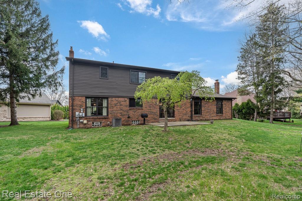 1020 Hidden Lane