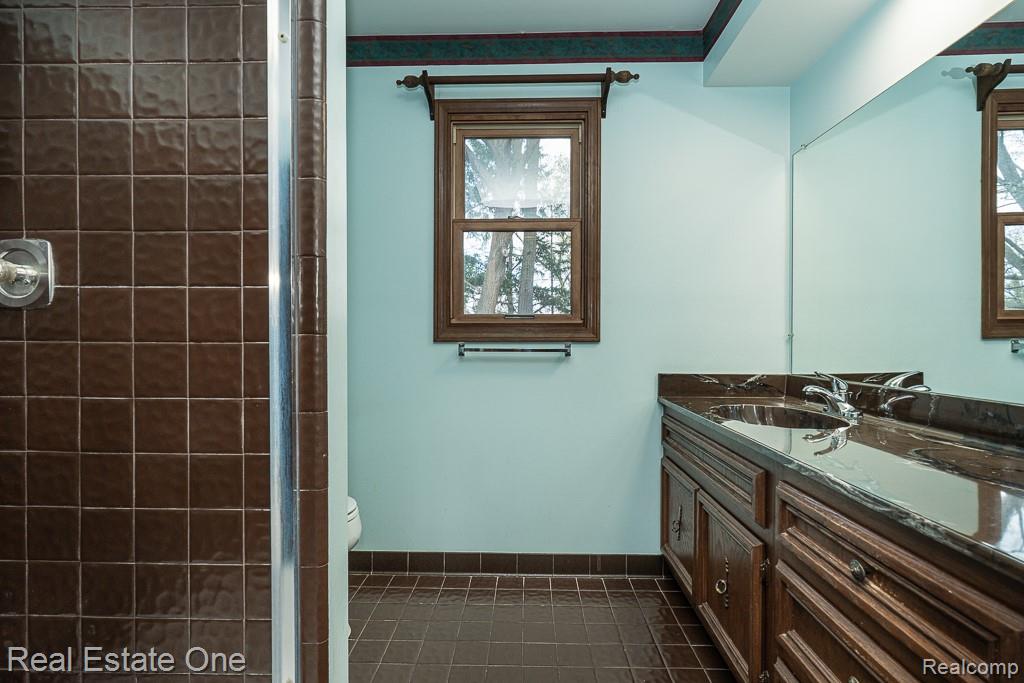 1020 Hidden Lane