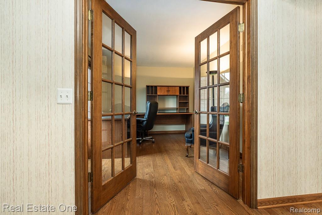 1020 Hidden Lane