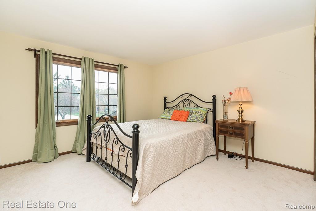 1020 Hidden Lane