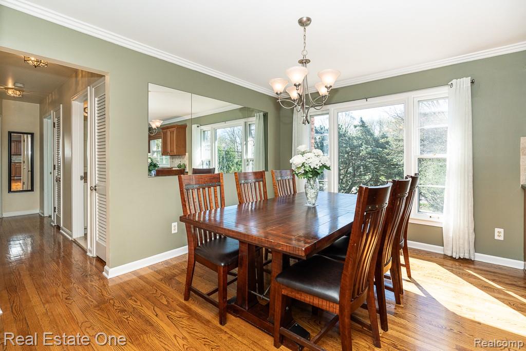 1841 Fair Oak Court