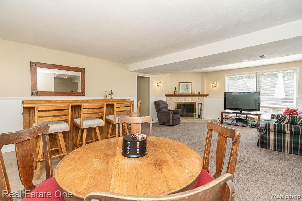 1841 Fair Oak Court