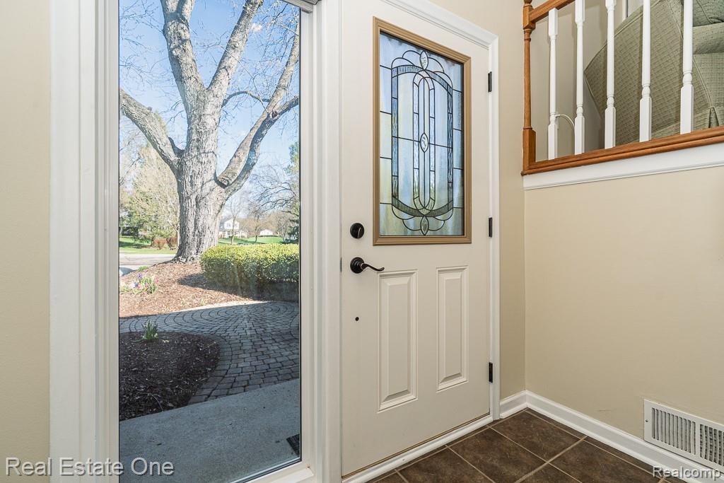 1841 Fair Oak Court