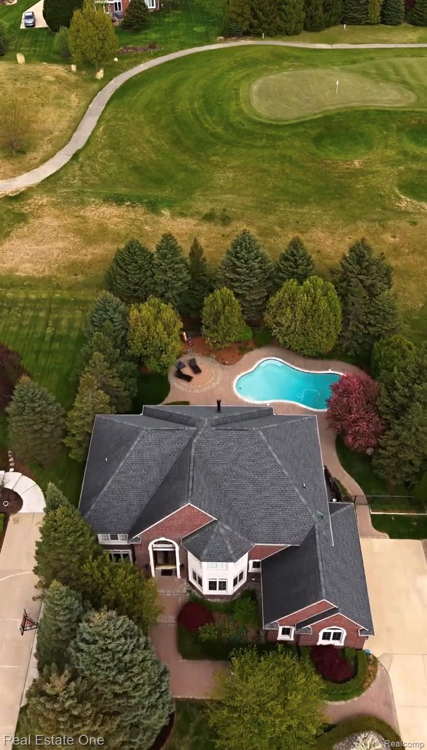 2483 Spyglass Drive