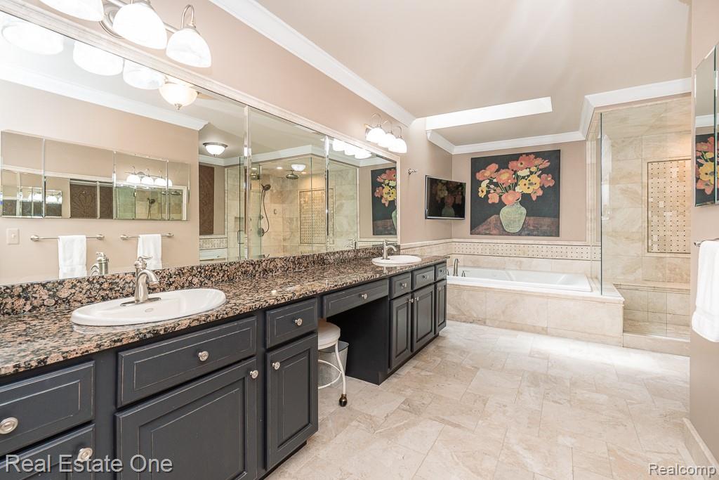2483 Spyglass Drive
