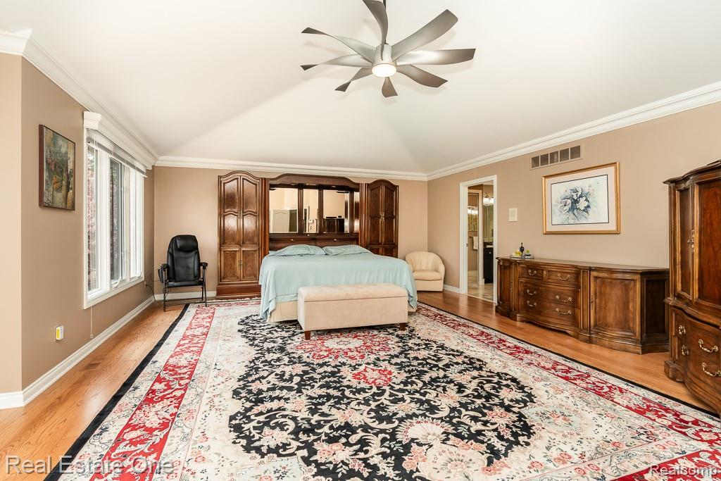 2483 Spyglass Drive