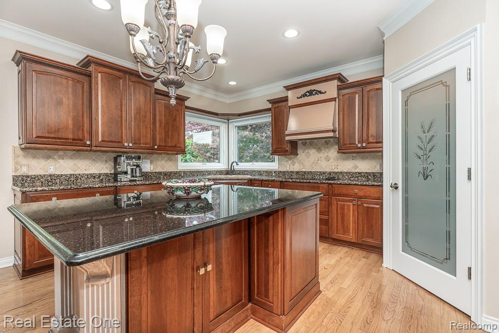 2483 Spyglass Drive