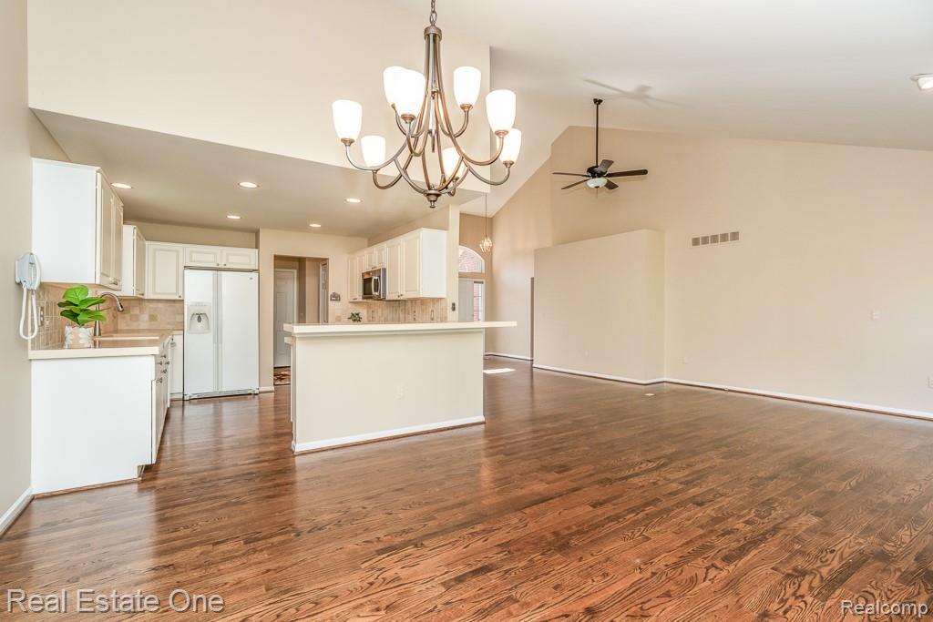 1110 Churchill Circle