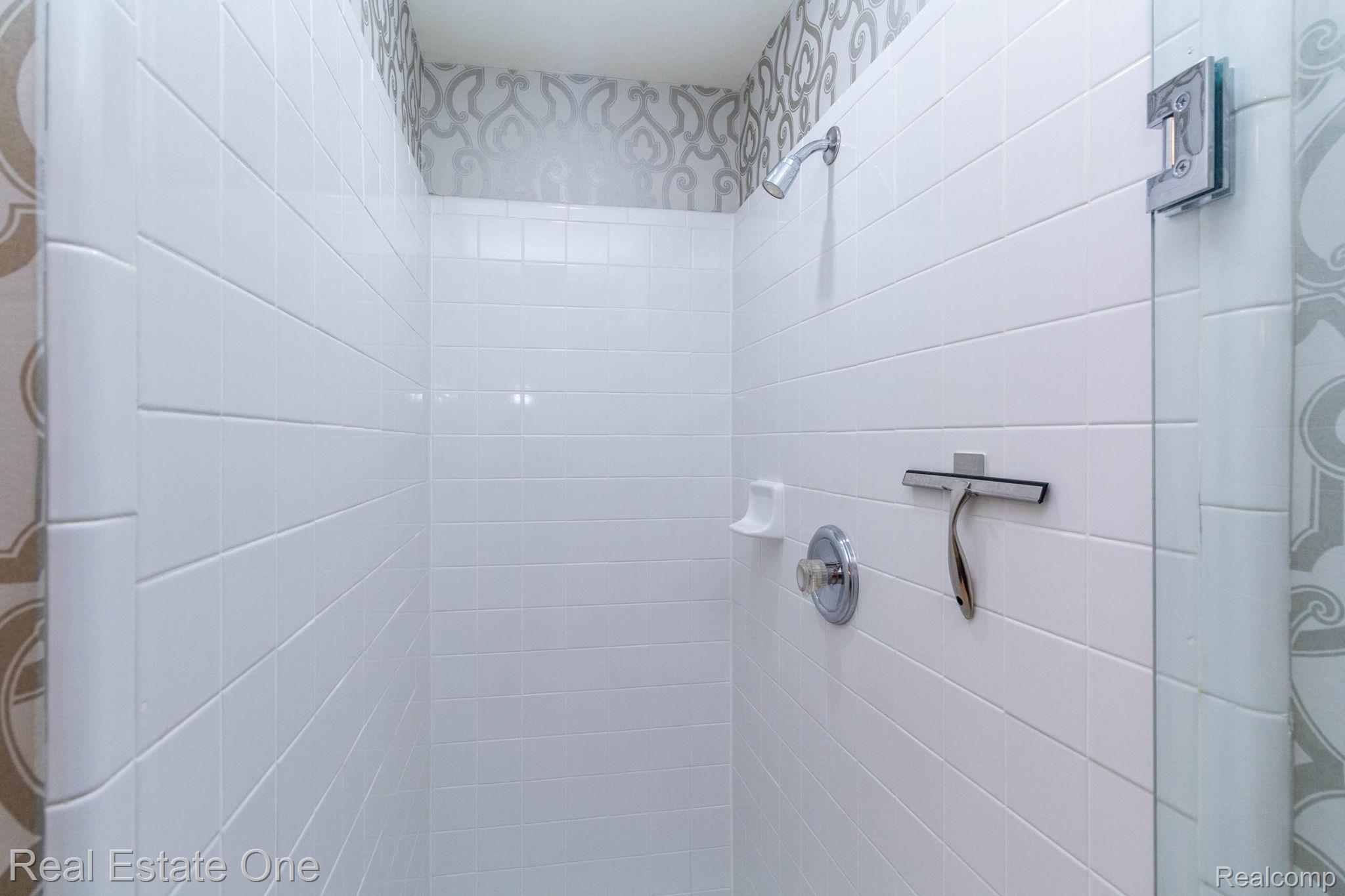 3585 Winding Brook Circle Unit: 89
