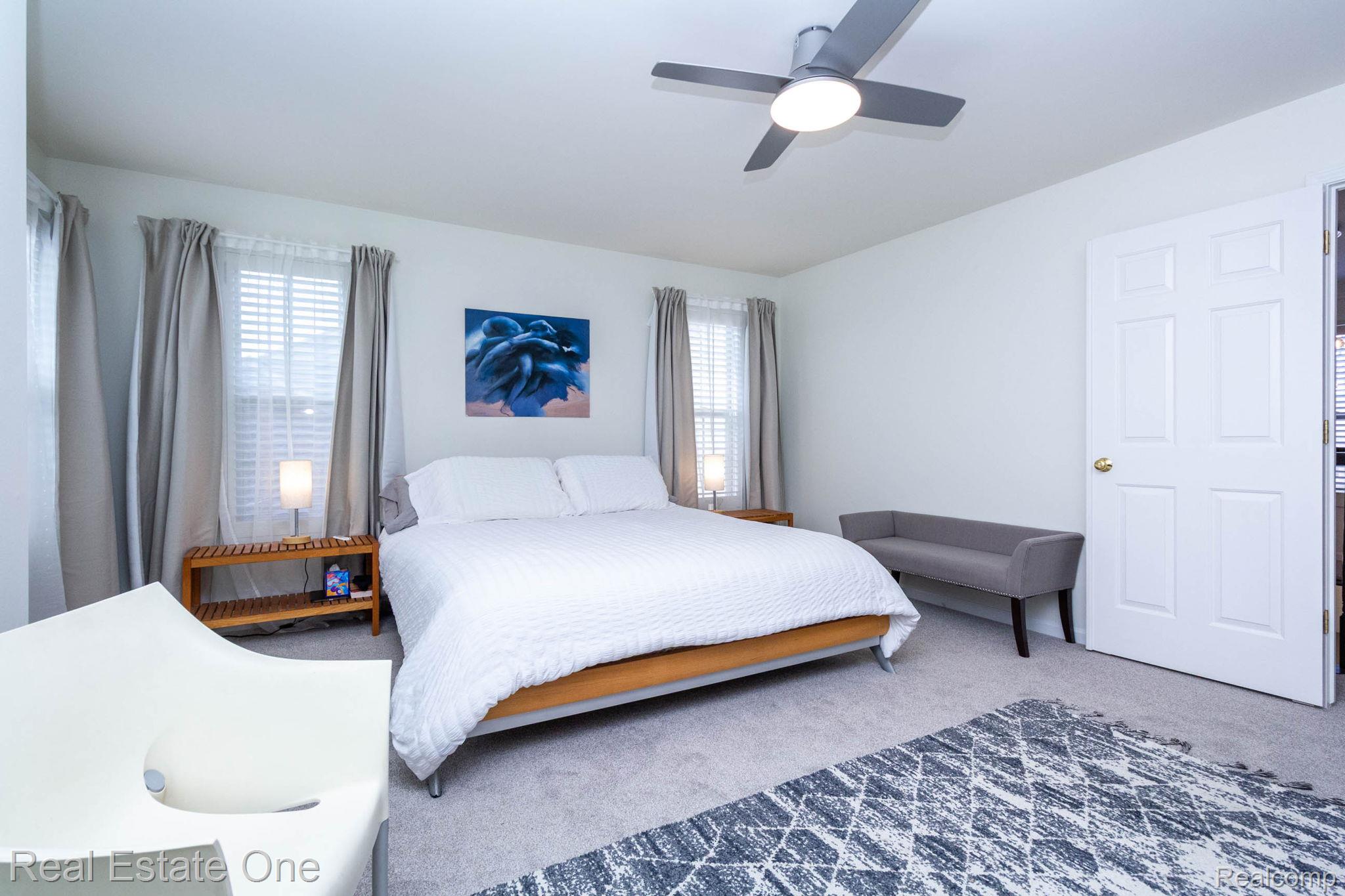 3585 Winding Brook Circle Unit: 89