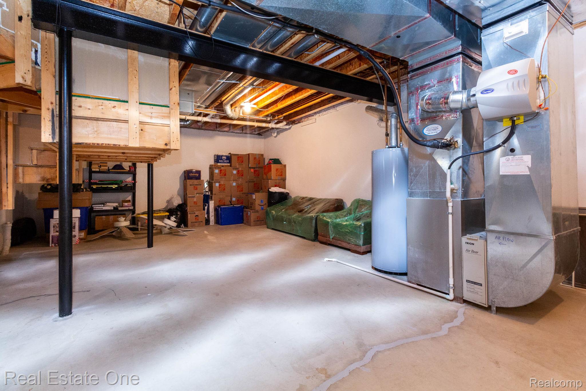 3585 Winding Brook Circle Unit: 89