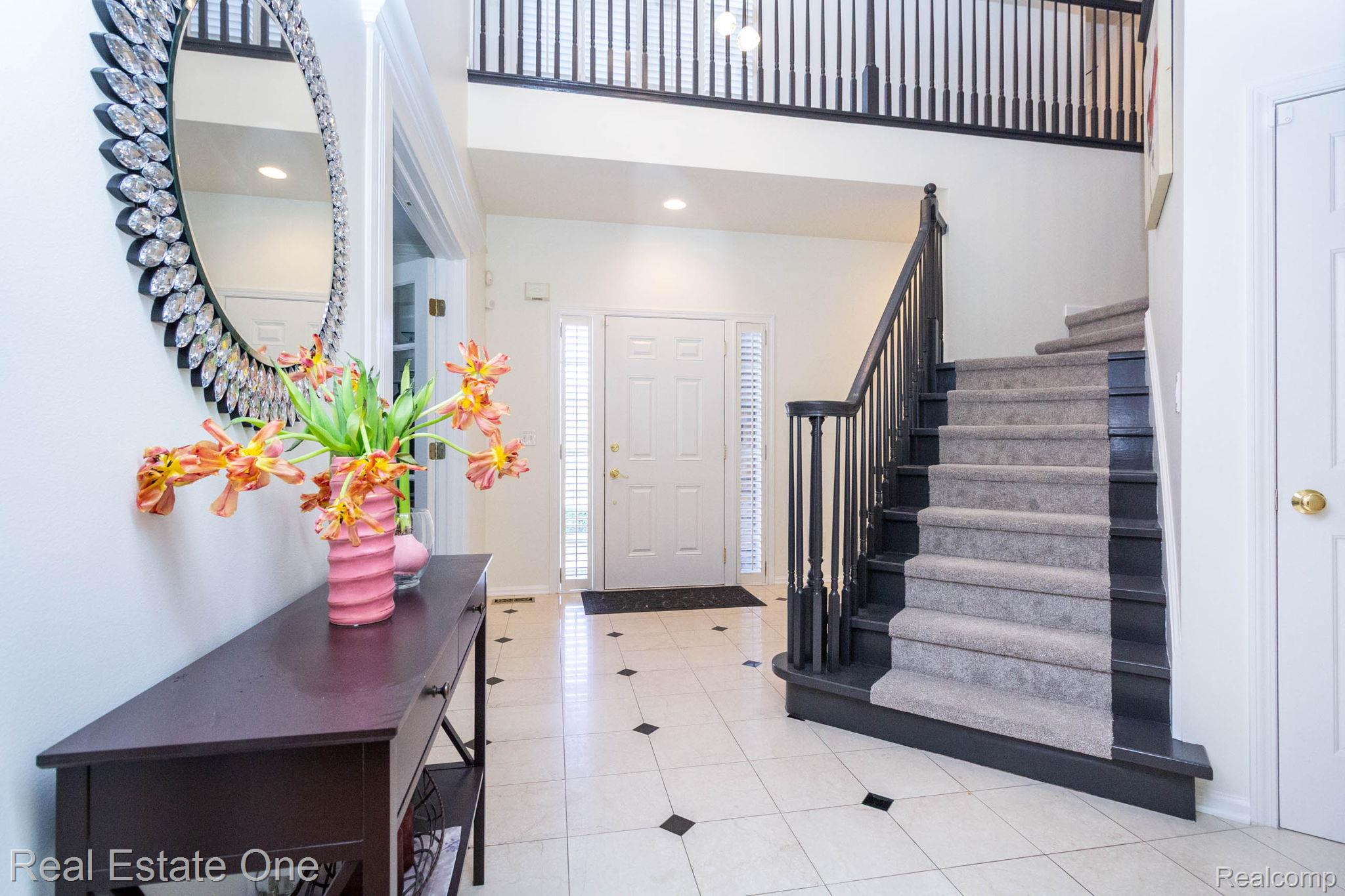 3585 Winding Brook Circle Unit: 89