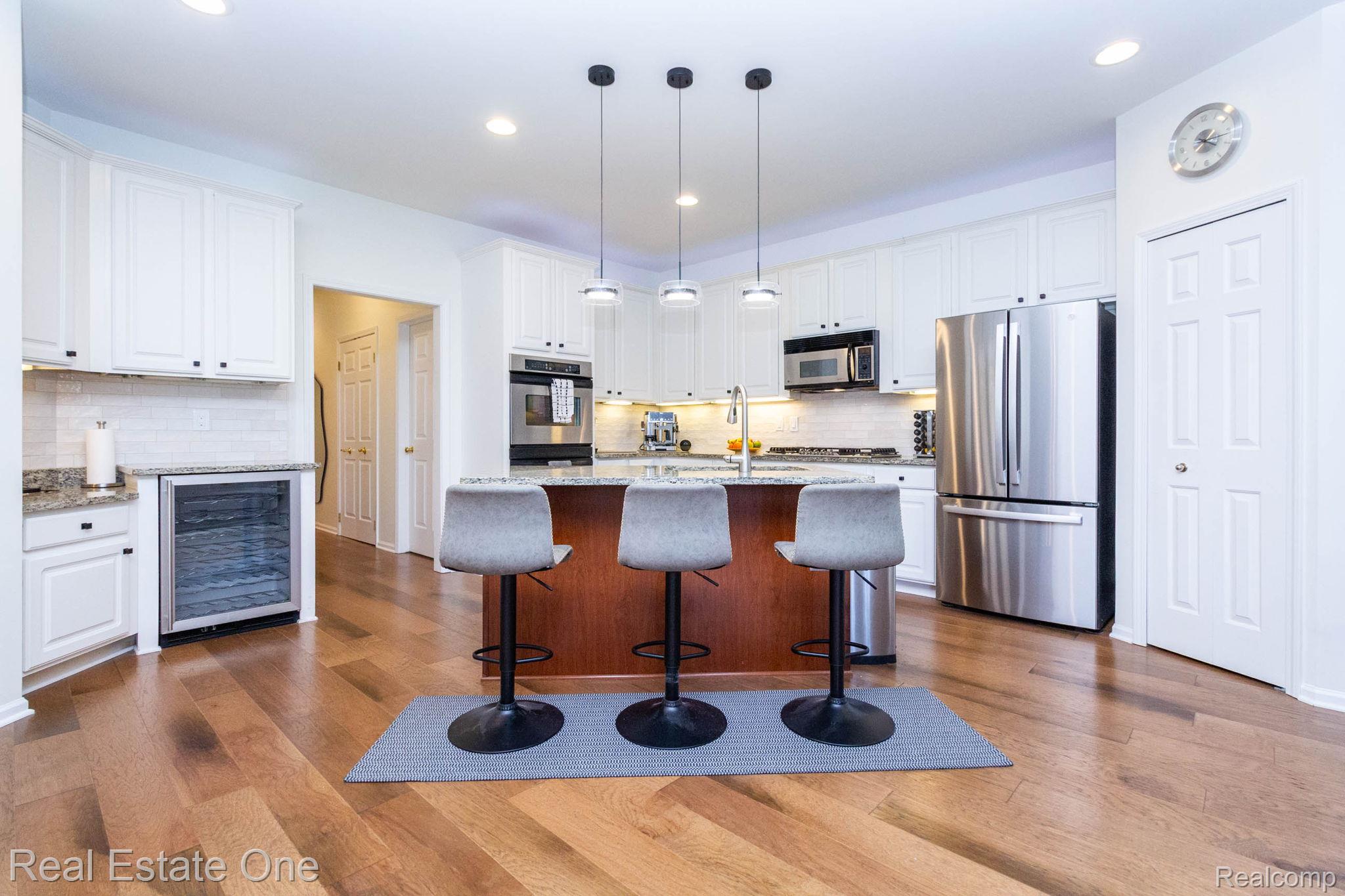 3585 Winding Brook Circle Unit: 89