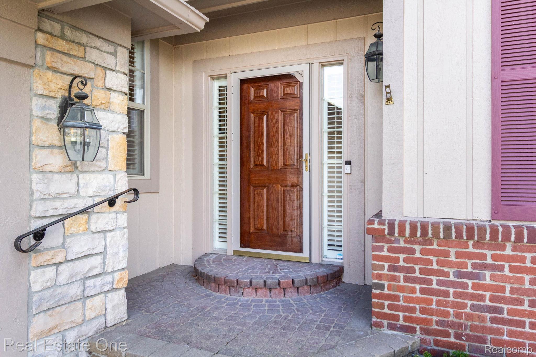 3585 Winding Brook Circle Unit: 89