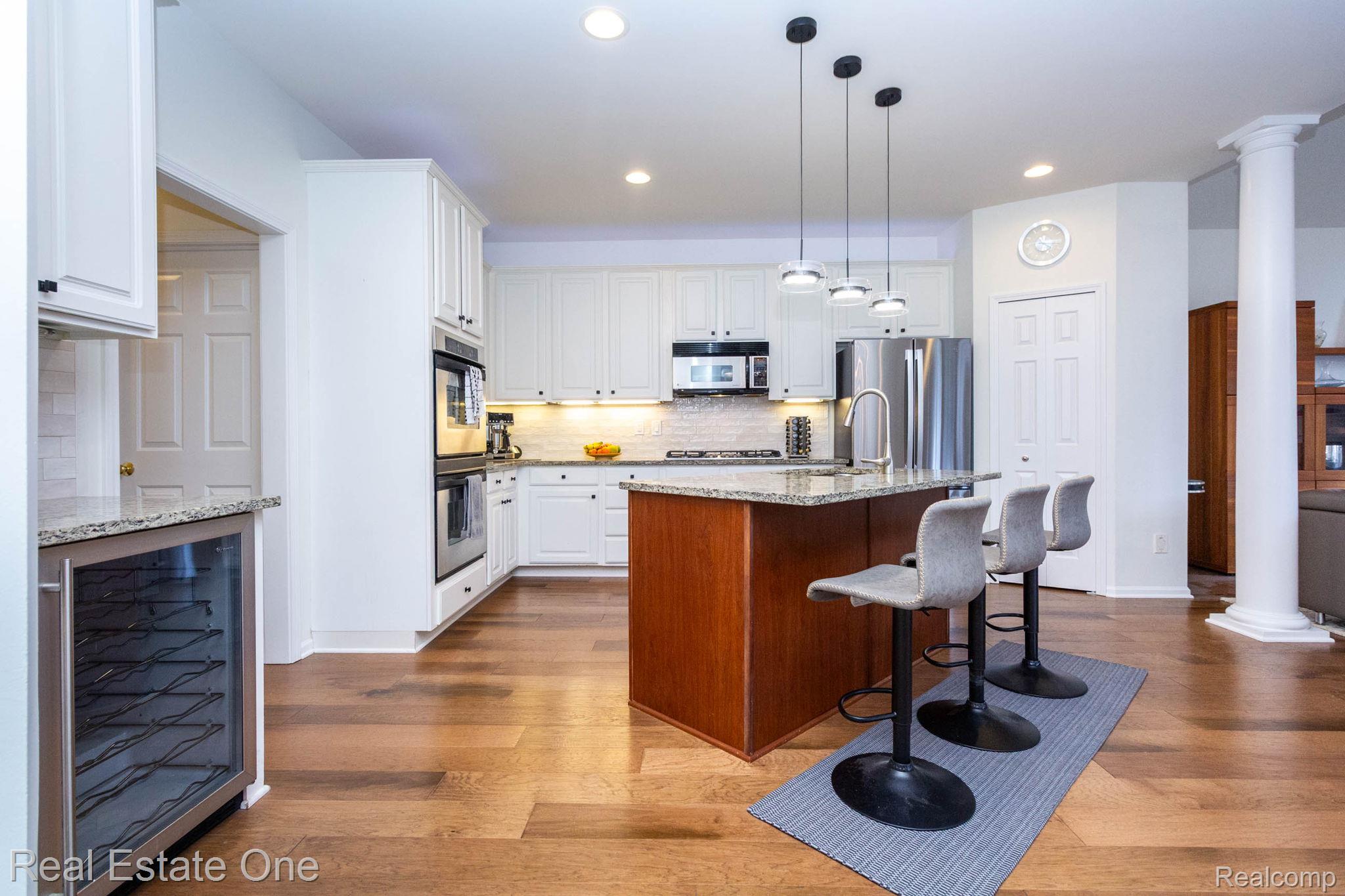 3585 Winding Brook Circle Unit: 89