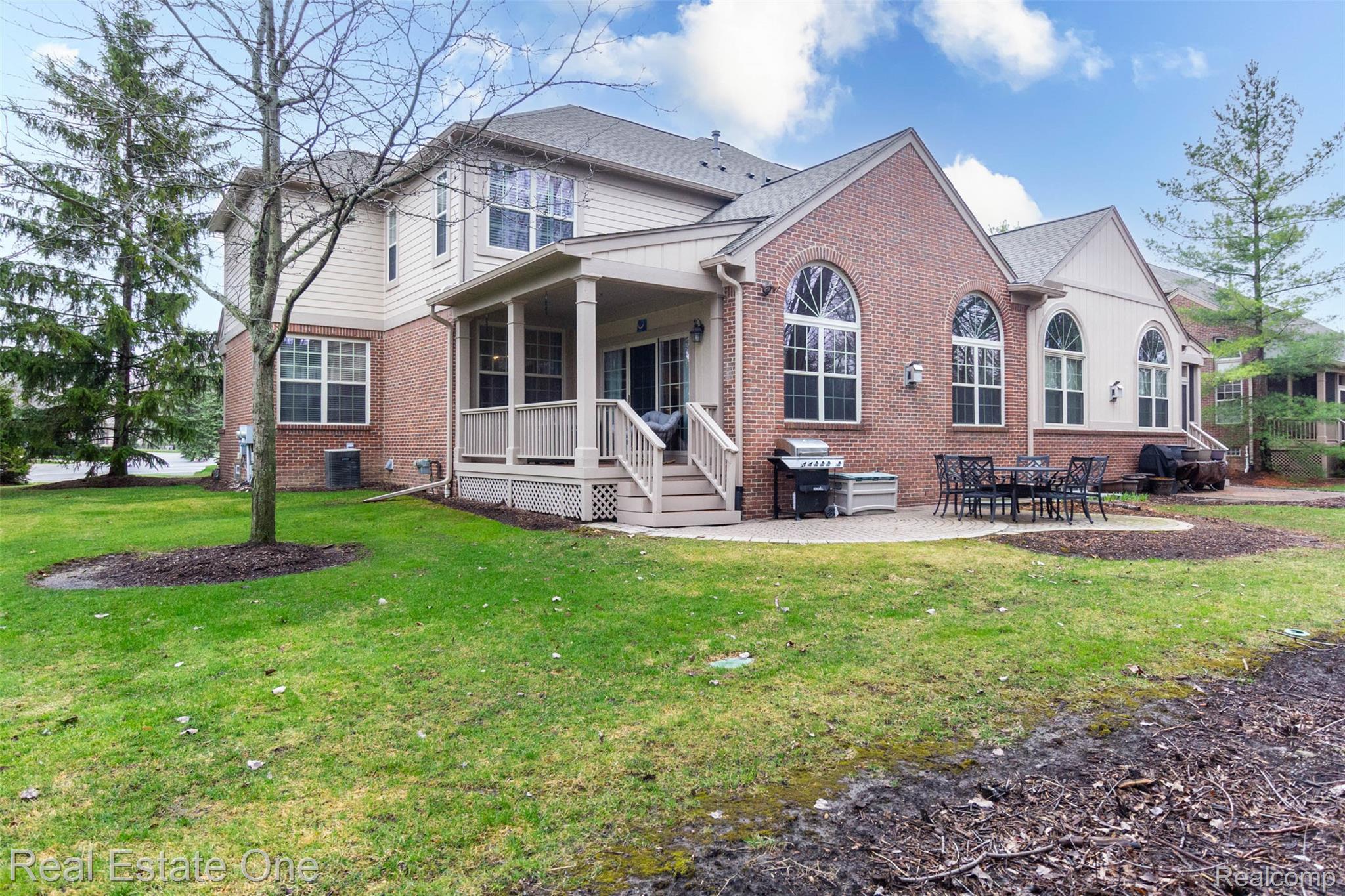 3585 Winding Brook Circle Unit: 89