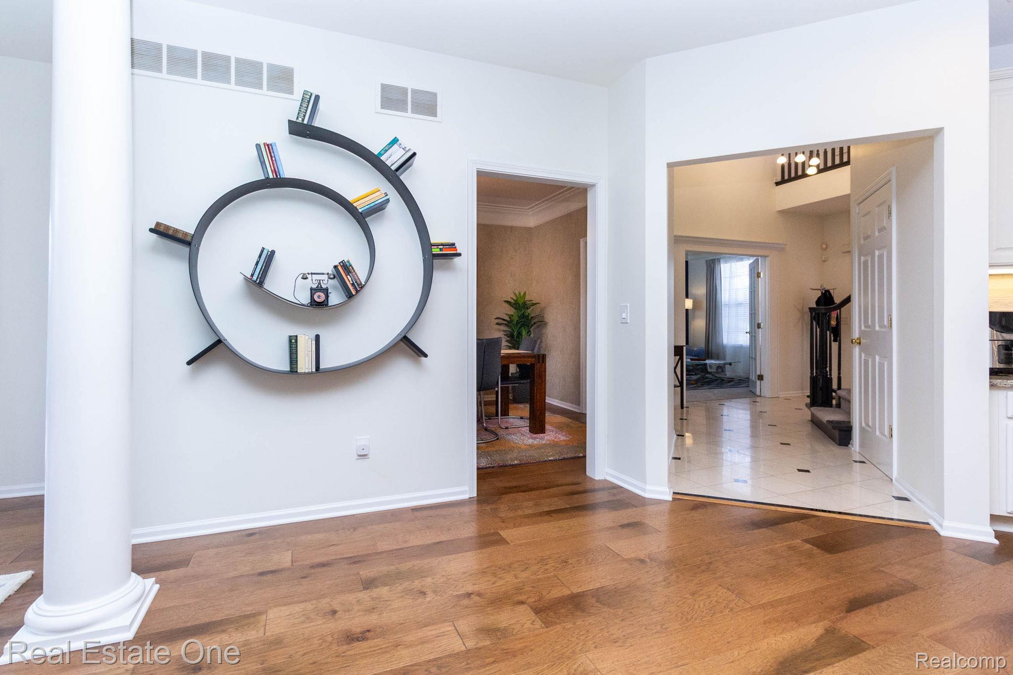 3585 Winding Brook Circle Unit: 89