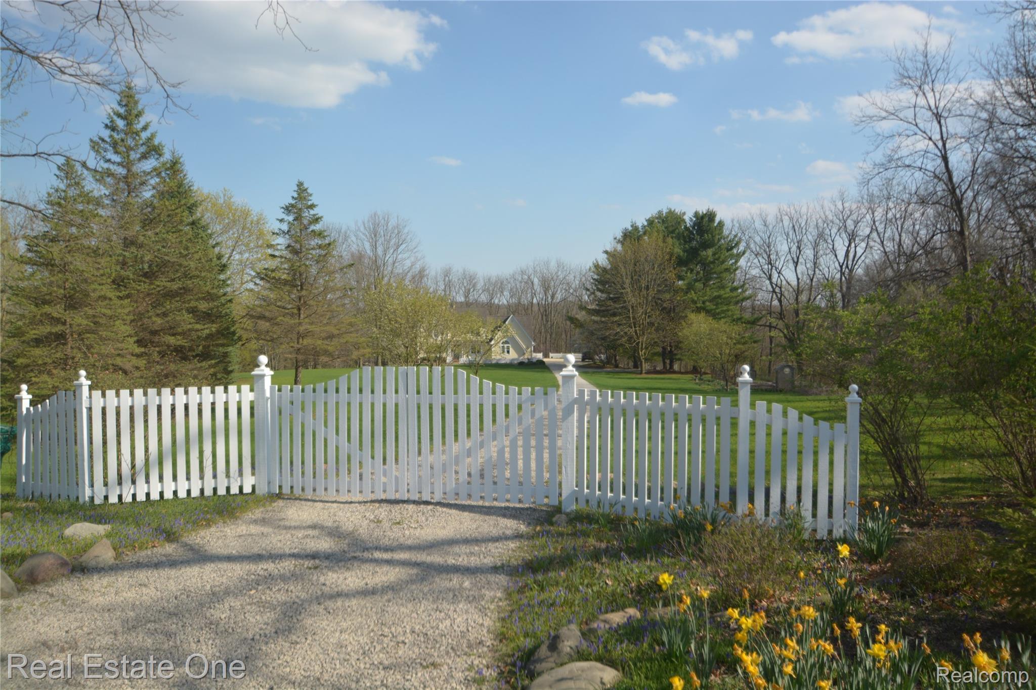 760 E Snell Road