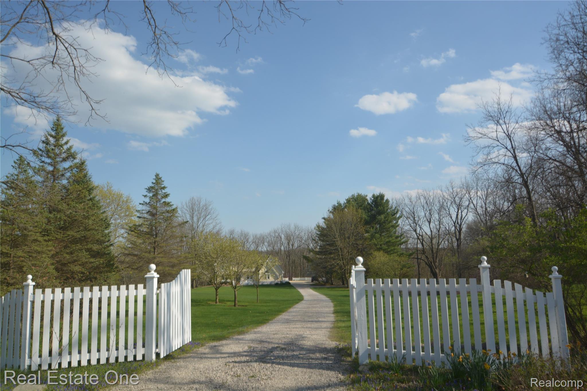 760 E Snell Road