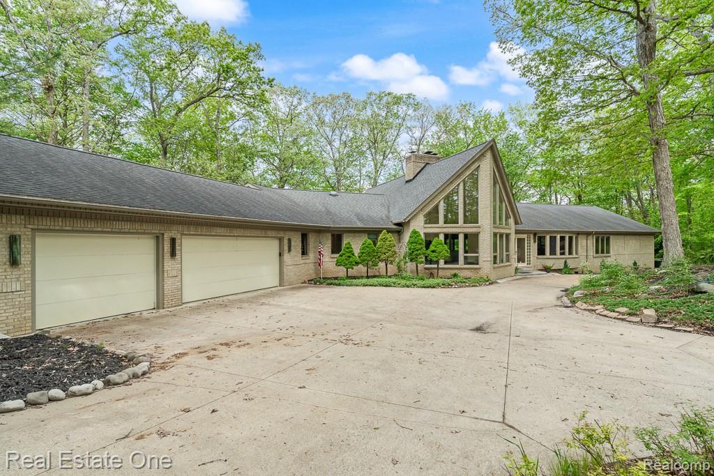 2670 Spring Grove Drive
