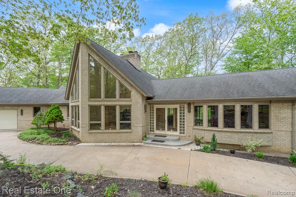 2670 Spring Grove Drive