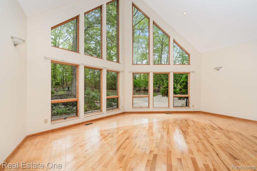 2670 Spring Grove Drive