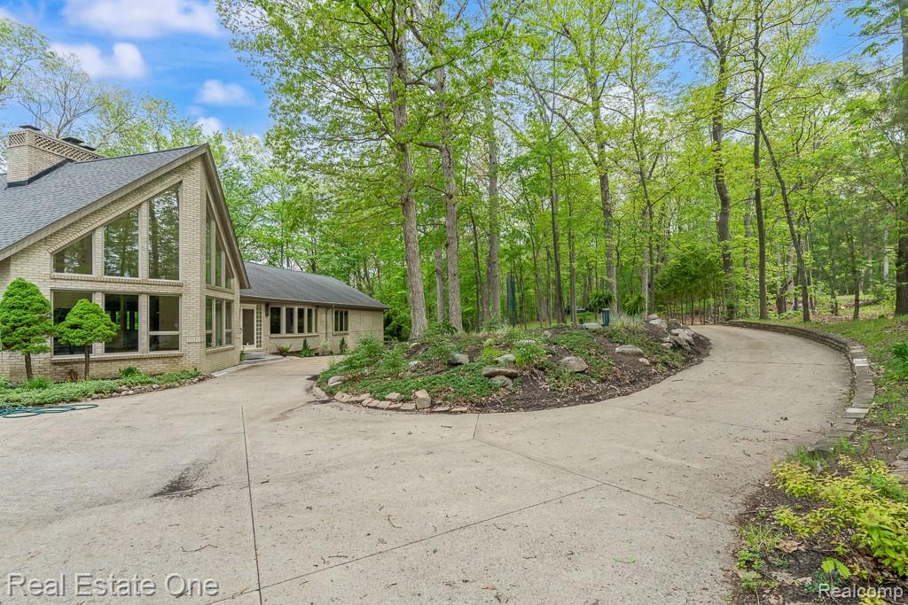 2670 Spring Grove Drive