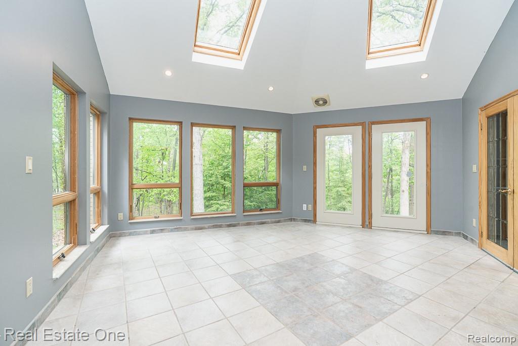2670 Spring Grove Drive