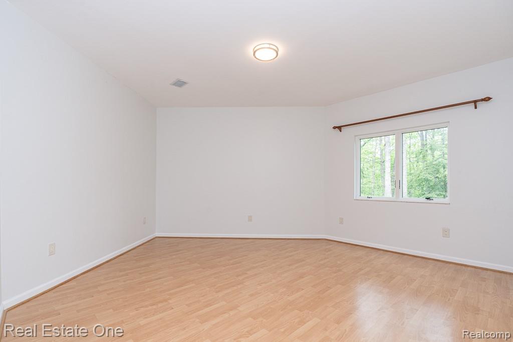 2670 Spring Grove Drive